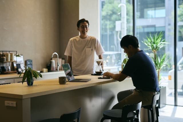 MID POINT×BIZcomfort豊洲-1