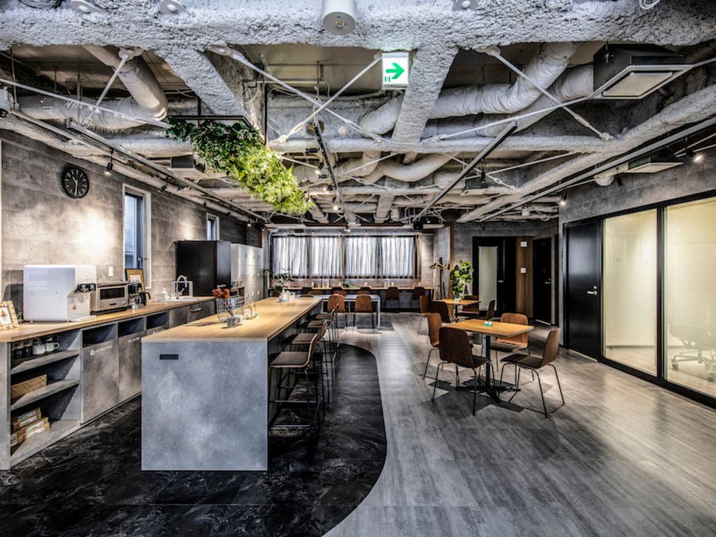 ミッドポイント(MID POINT)横浜関内