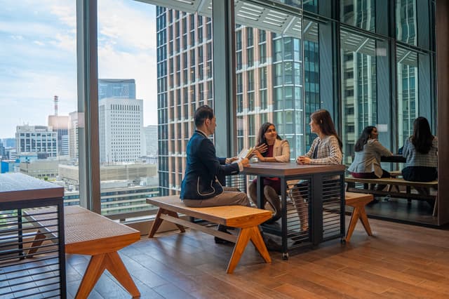 『JPタワー』センター