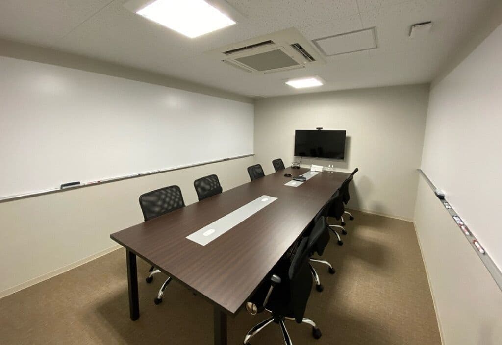 アオキ(AOKI)ワークスペース相模大野駅前店