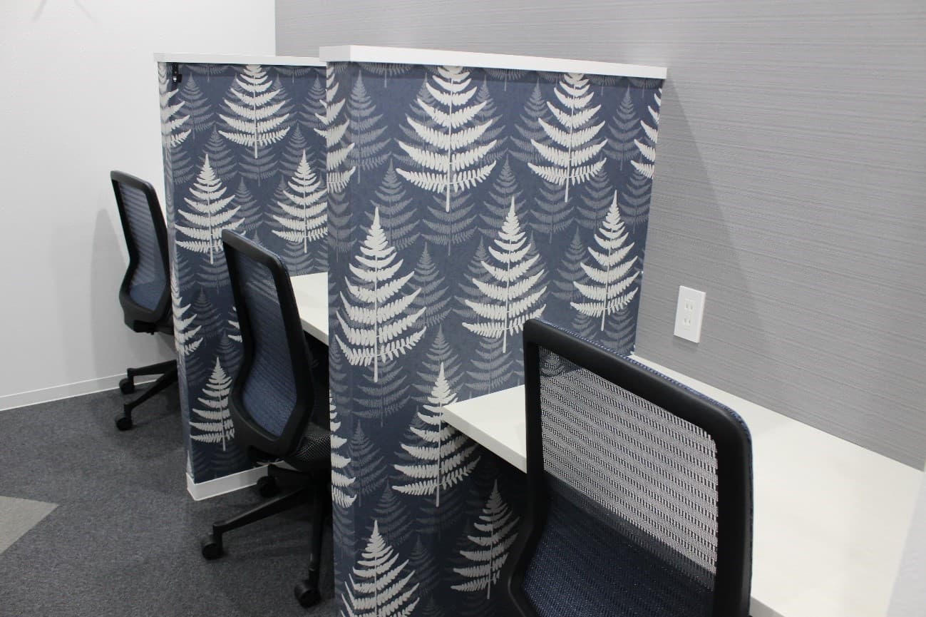 BIZcircle×BIZcomfort池袋西口オフィス サイレントブース