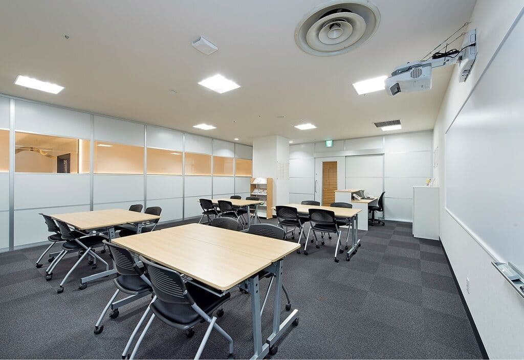 横浜アントレサロン