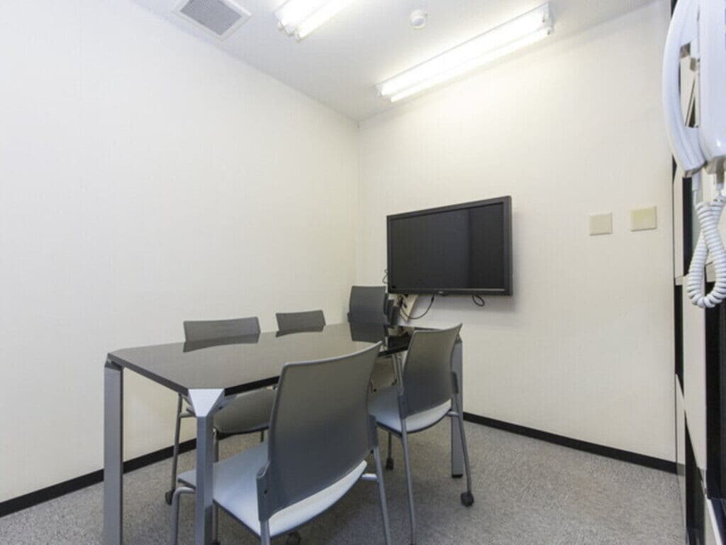 ソーホー(SOHO)オフィス四条烏丸