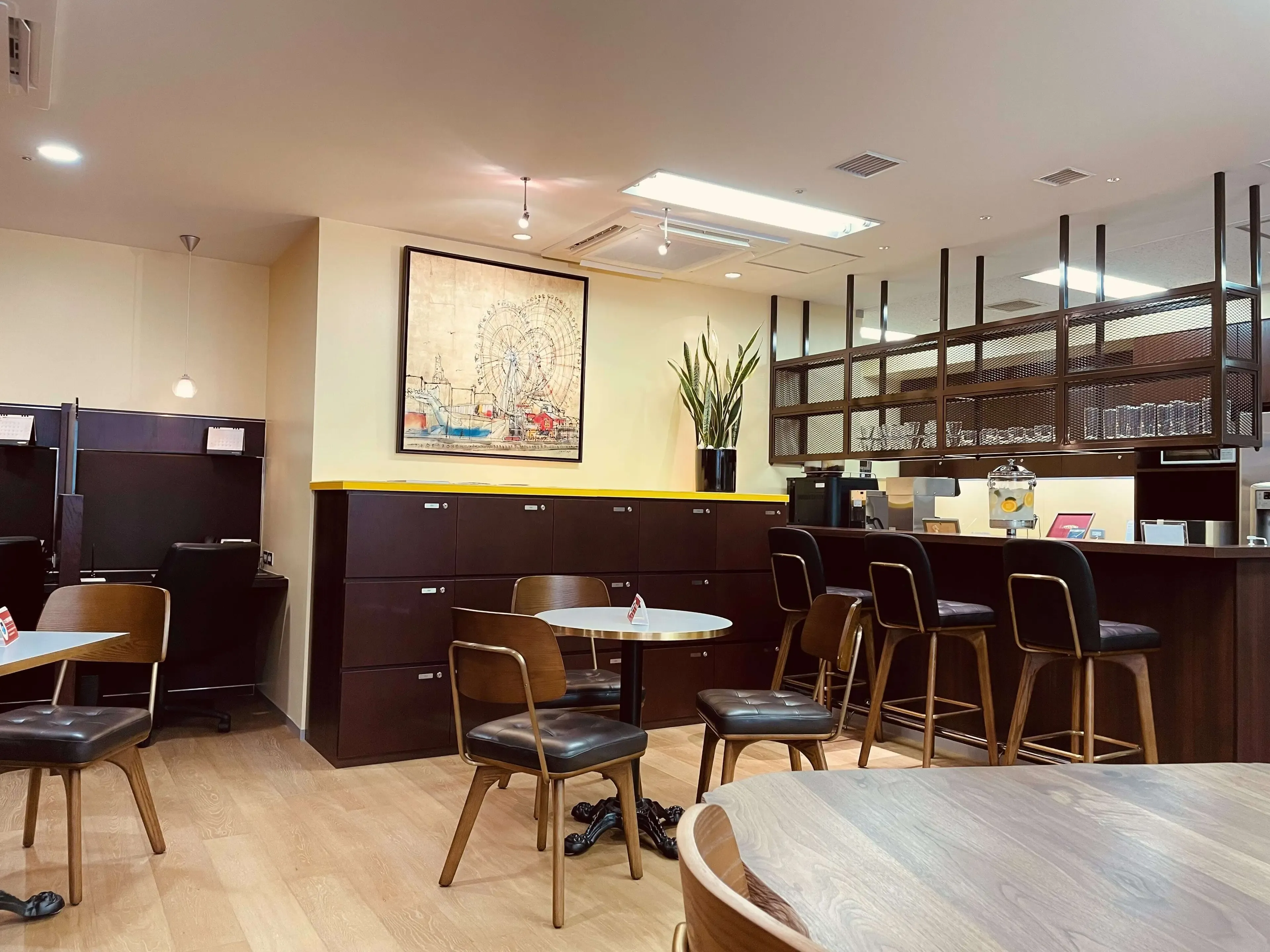 サーブコープ(SERVCORP)博多駅前