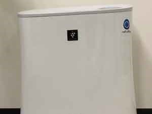 設備_空気清浄機。感染予防対策として24時間稼働しています。