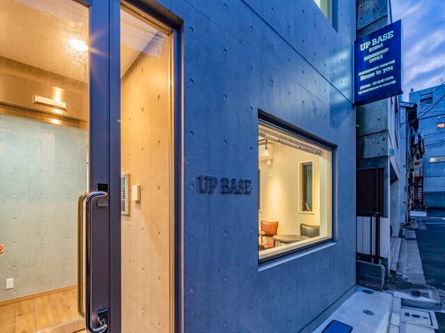 外観_1棟全てを施設として提供しています。
