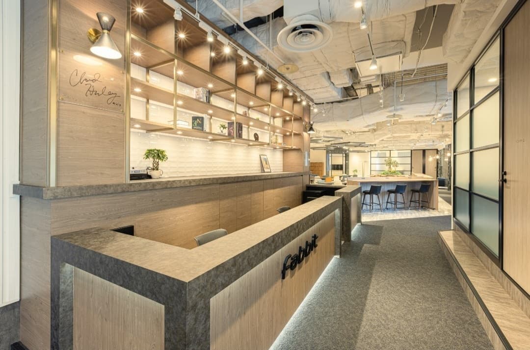 エントランス_ハイデザインかつオシャレなエントランス