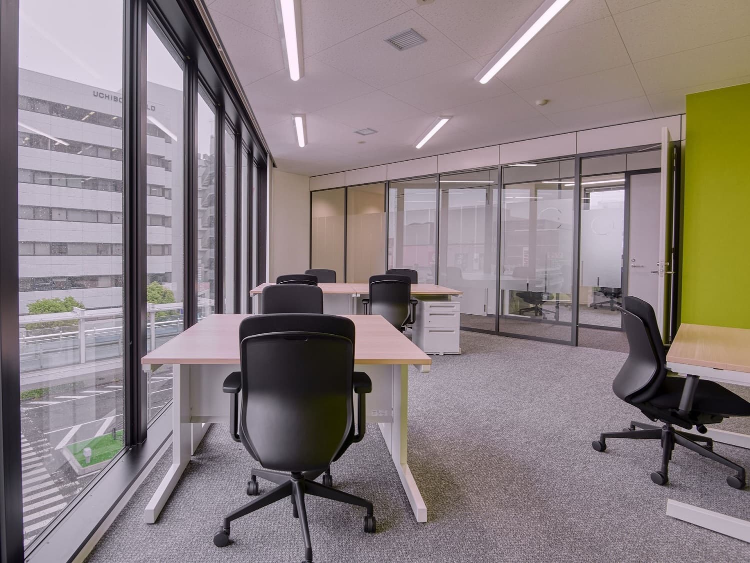 個室_企業の支店やサテライトオフィスにぴったりです。