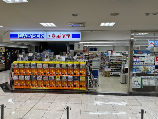 近隣のコンビニ_ローソン OMMビル店 (徒歩1分)