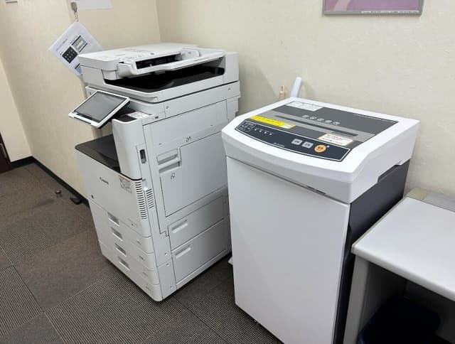 複合機、Wi-Fi等完備されております