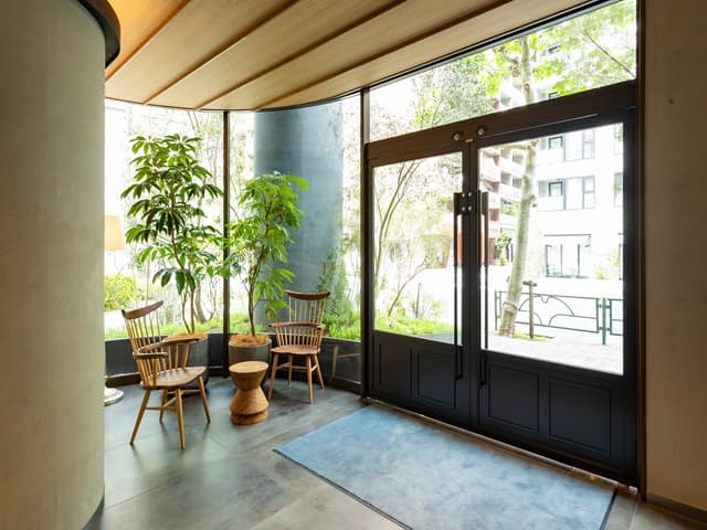 外観_建物エントランス。