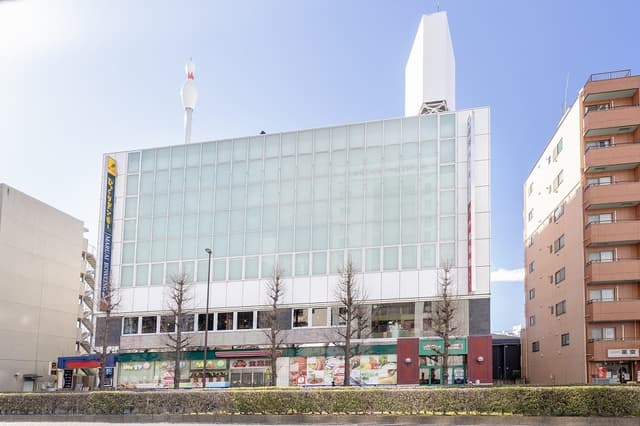 外観_北千住駅より7分で着きます。