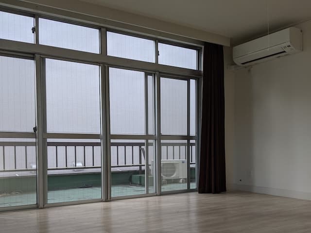 個室_個別の空調も完備しておりオフィス内は快適にお過ごしいただけます。