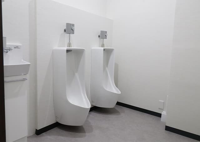 その他_お手洗い(男性用)