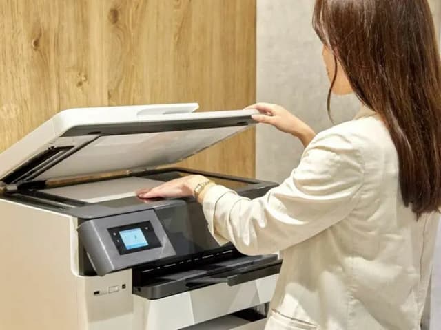 その他_複合機。※画像はイメージです。©bizcomfort