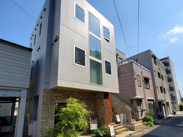 外観_2022年3月築の建物です。