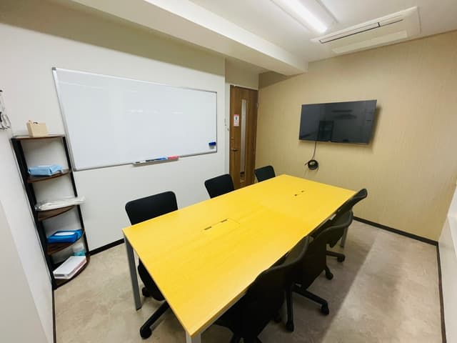 共用部_会議室。(6名用)