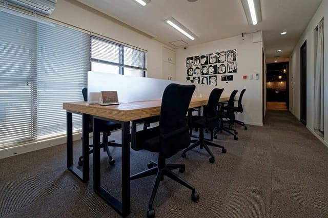 共用部_QUIET ZONE。集中して作業に取り組みたい方にオススメのワークスペースです。