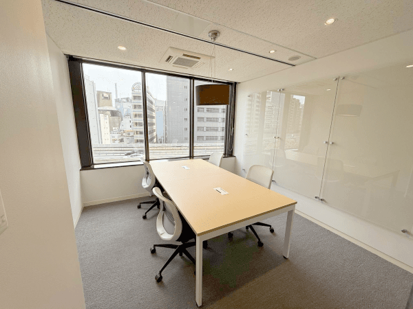 専有部_個室。個別空調完備のお部屋です。