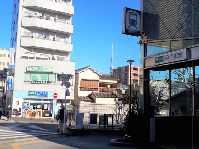 外観_ビル外観。駅から目視で確認できる距離にオフィスがあります。