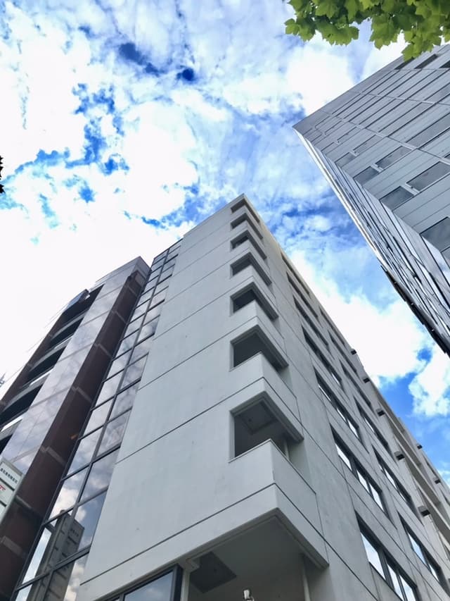 外観写真_小川町駅徒歩5分の場所にあります。