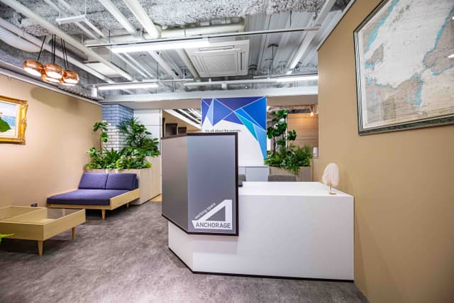 受付_常駐の受付スタッフが郵便受け取りなどのビジネスサポートを行います