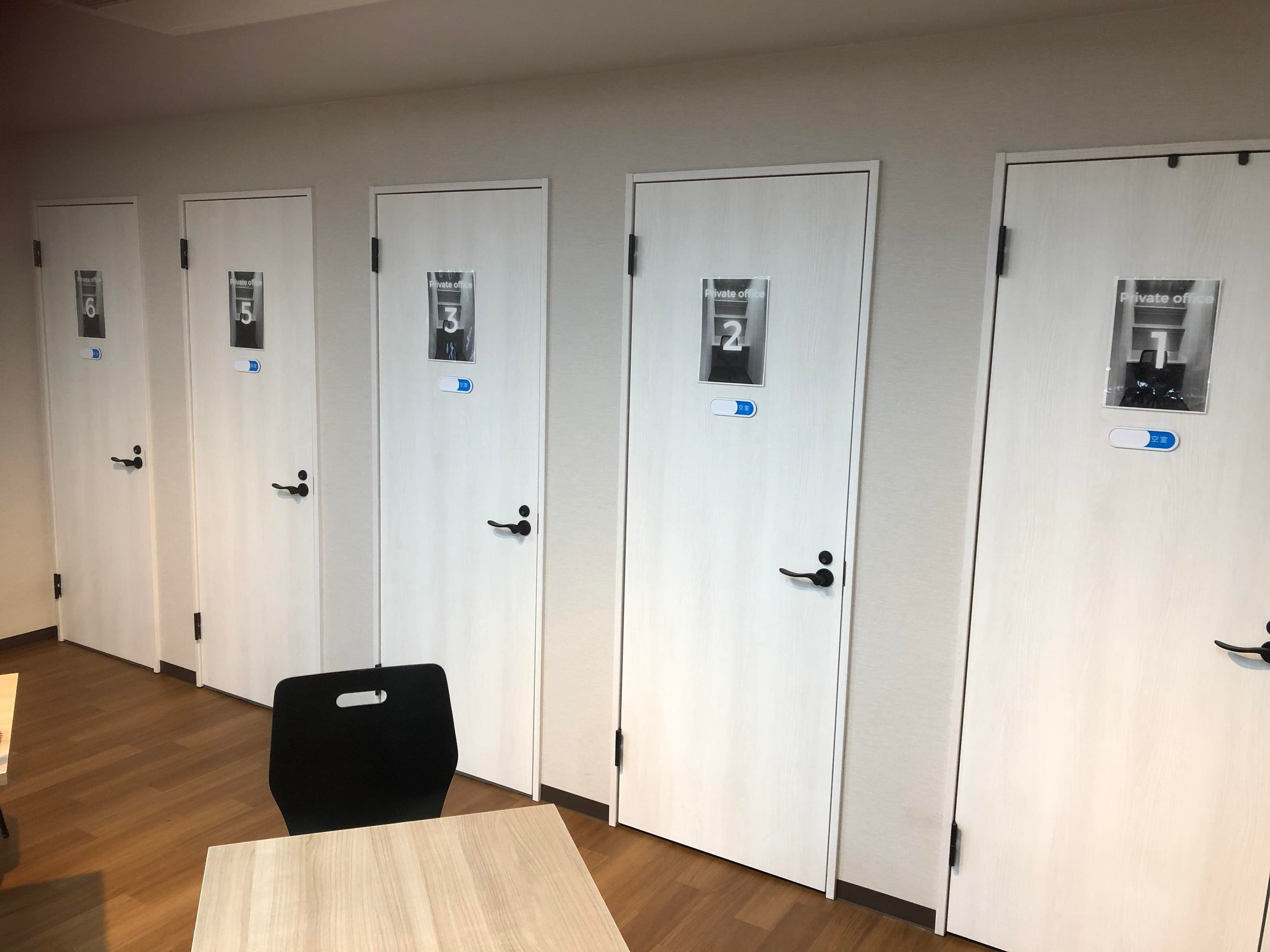 276061859_350924596851916_1489799946666755957_n