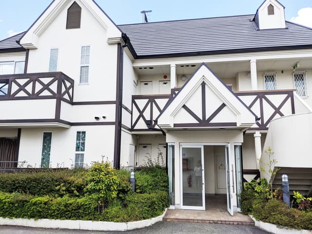 外観_オフィスはこちらの建物の2階にあります。