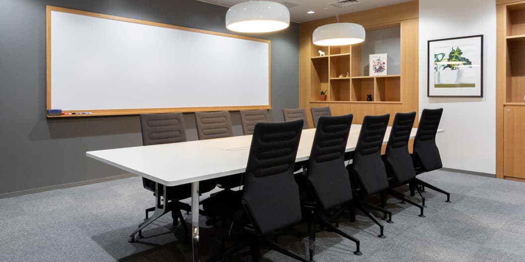 SPACES_Shinagawa_-_Meeting_Room_-_1