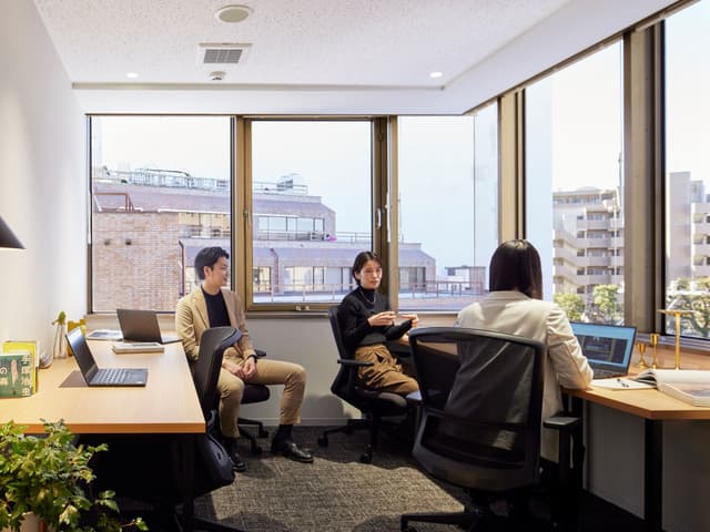 個室_4名個室。家具はセットアップ済みのため、入居後すぐに稼働できます。
