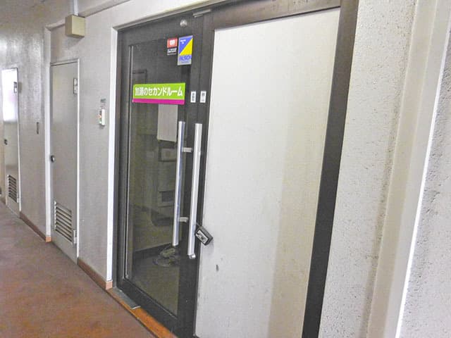 外観_エントランス部分の写真です。