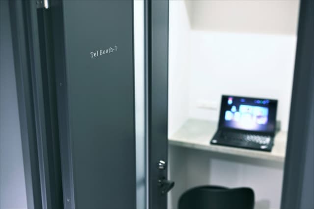 TELブース_無料/1日2時間まで/事前予約制