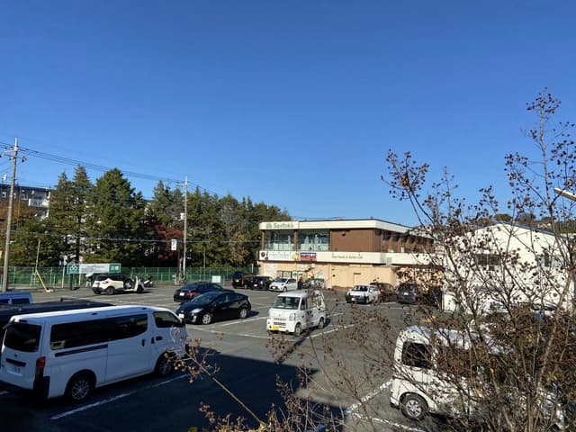 その他_駐車場。