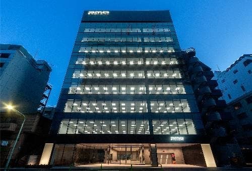 外観_COREDO室町に隣接するハイグレードオフィスビルです