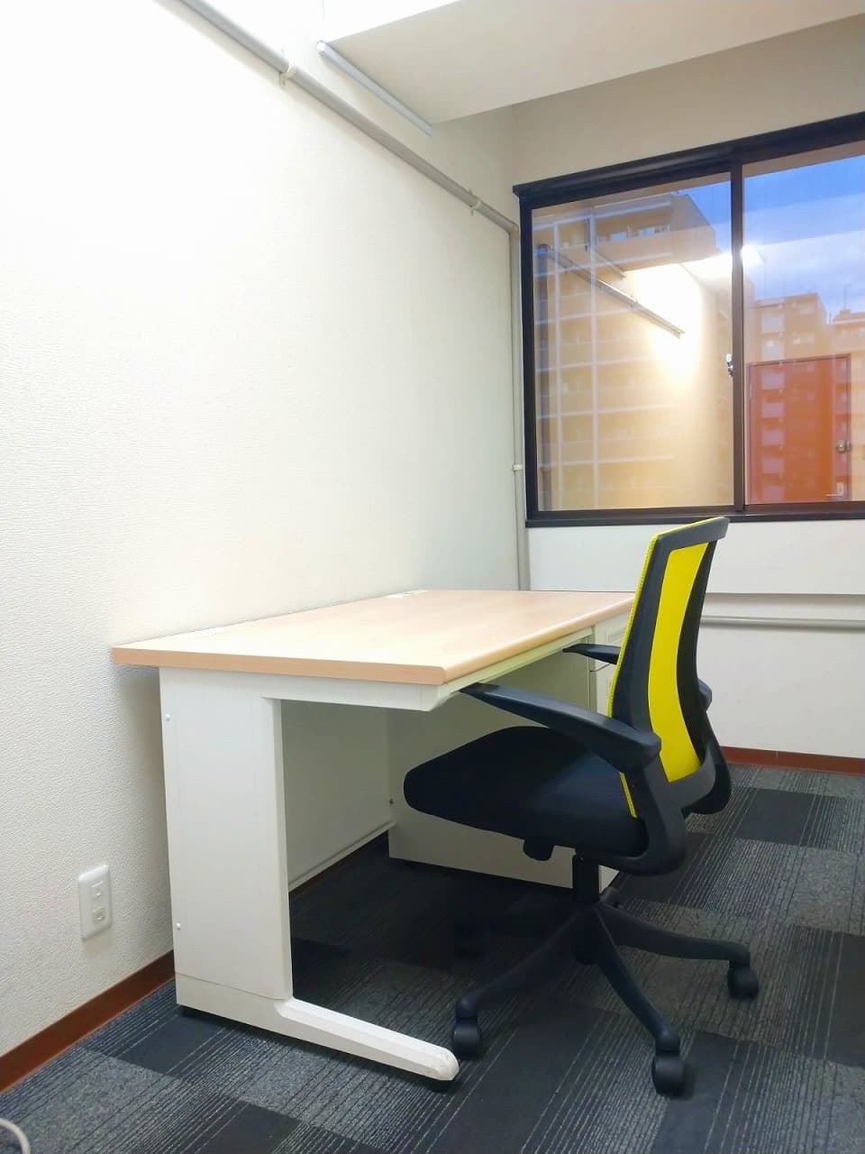 レンタルオフィス新横浜_1名部屋の一例です