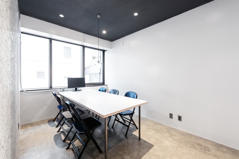 会議室_商談やミーティングなど様々なビジネスシーンでご利用いただける会議室です