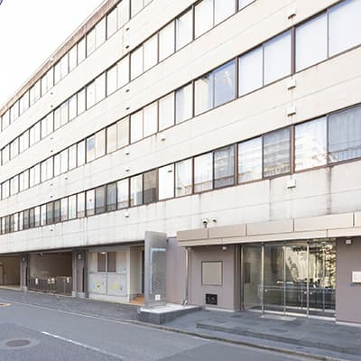 外観_東陽町駅徒歩1分の場所にあります。