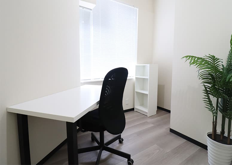 専有部_個室。家具付きです。