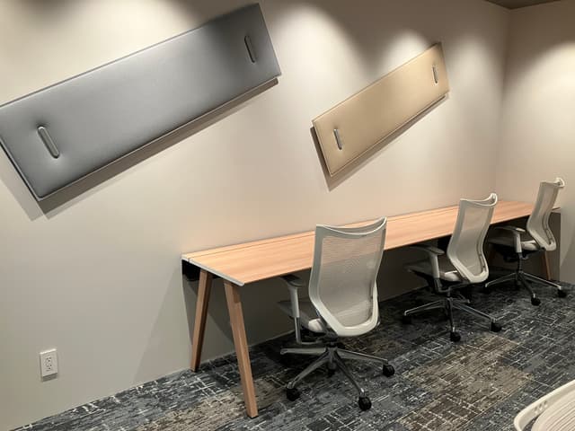 専有部_個室。家具・Wi-Fiが完備されています。