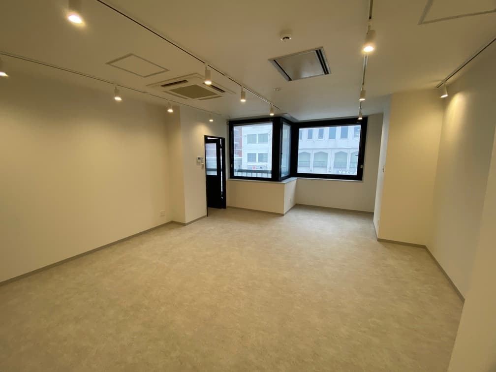 専有部_個室。(窓あり)※部屋は一例です。