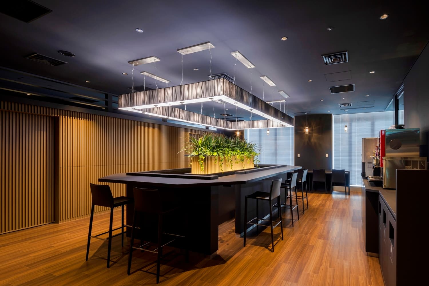 Nihonbashi_Cafe_Lounge_1_1500X1000