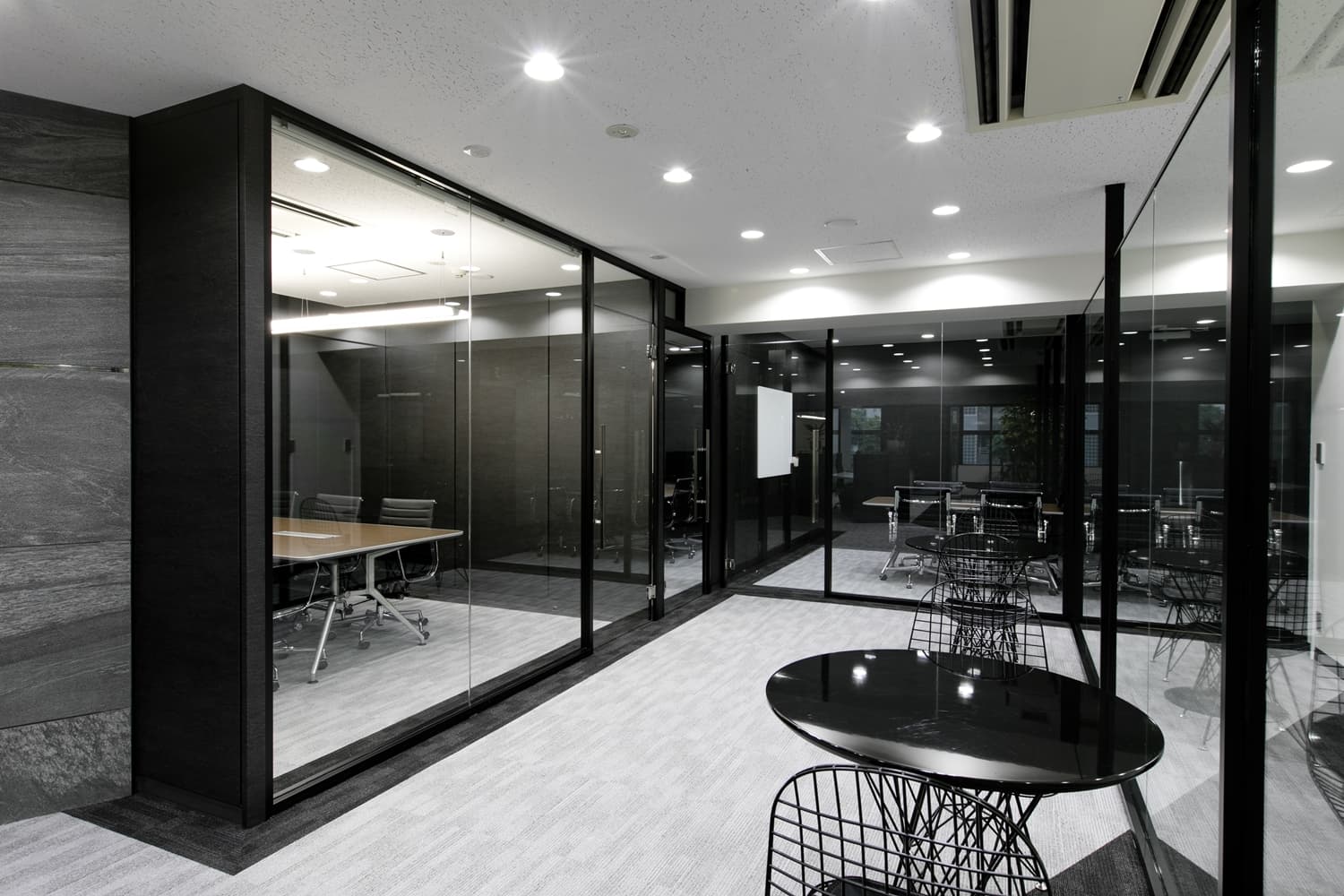Aoyama_meetingroom-5_resize