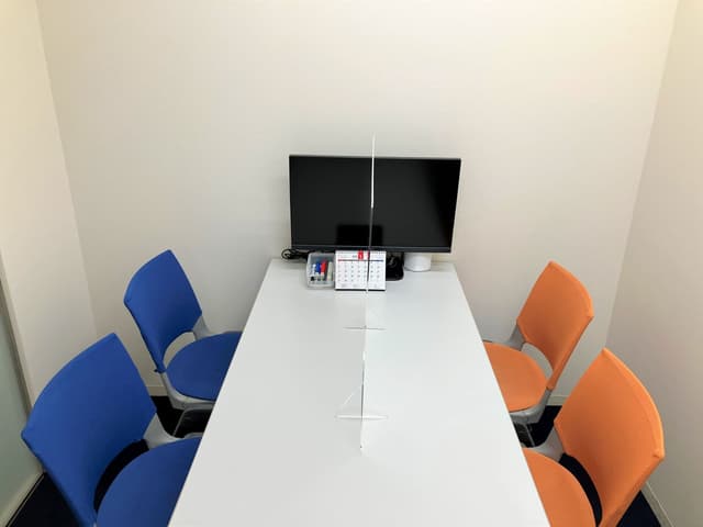 C会議室_1~4名用