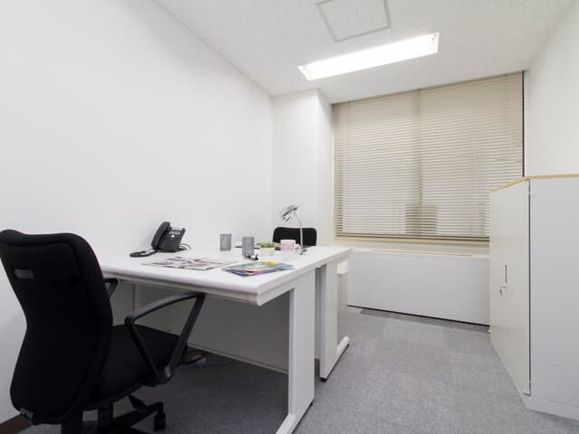 個室_様々な広さの個室があり、事業規模や働き方に合わせて利用できます。