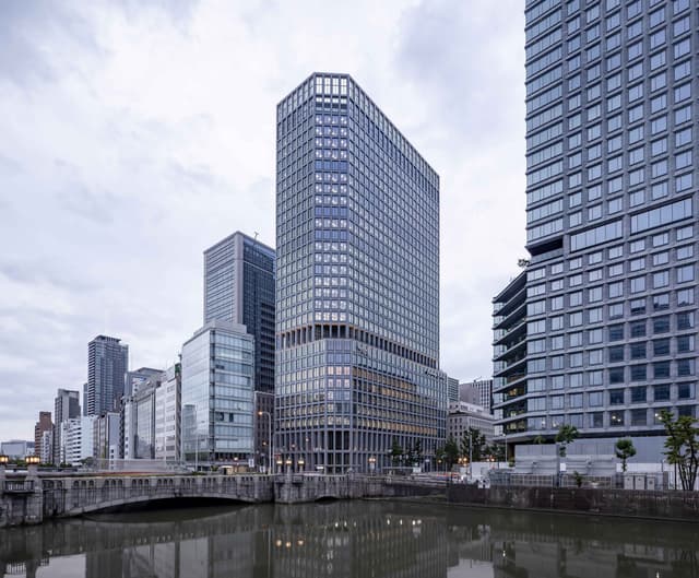 外観_淀屋橋駅直結の淀屋橋ステーションワン内10階11階に位置しています。