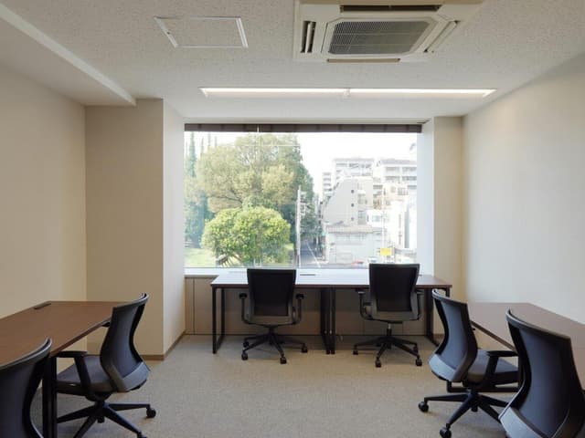 個室_7名用の個室です。24時間365日いつでも時間に縛られずご利用いただけます。