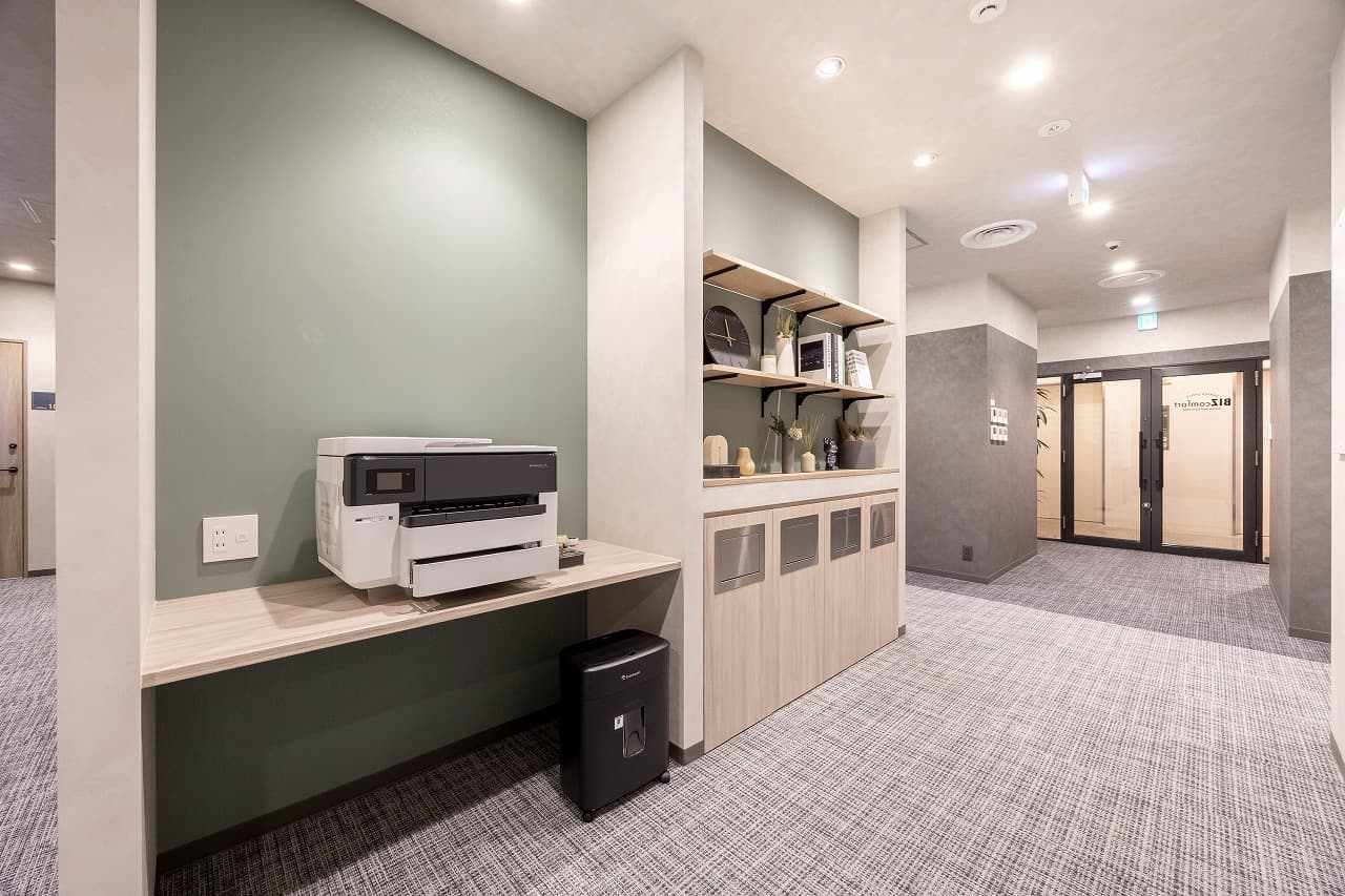 BIZcomfort熊本城前_設備_インクジェットプリンターも無料で使えます。©bizcomfort