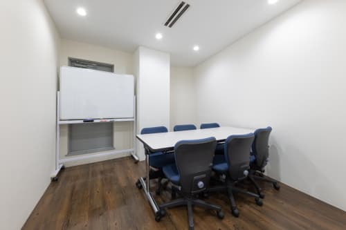 7階会議室_事前にご予約頂く事でご利用頂けます(有料)。