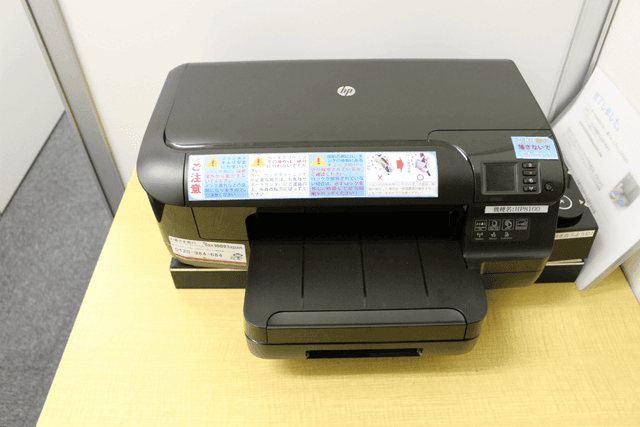 コピー機_無料で何枚でも印刷できるコピー機が設備されています