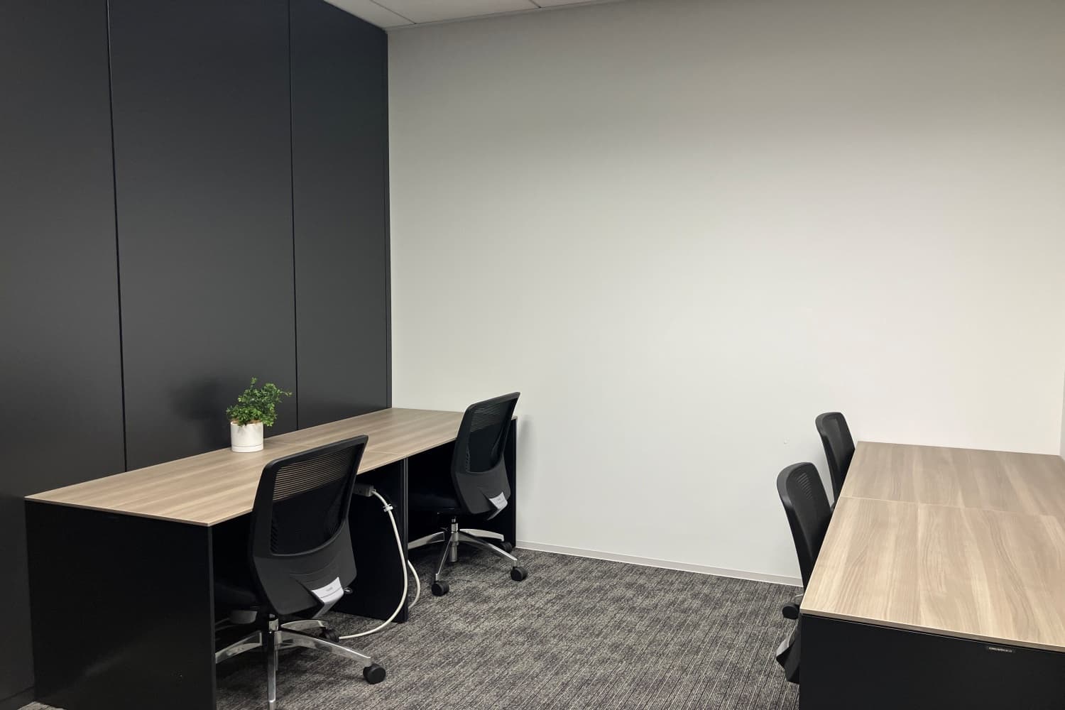 img_shimbashi_534_praivagteoffice_4pax__1